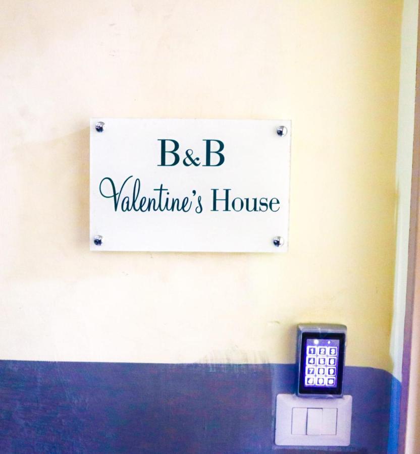Valentine'S House Bed & Breakfast Napoli Ngoại thất bức ảnh