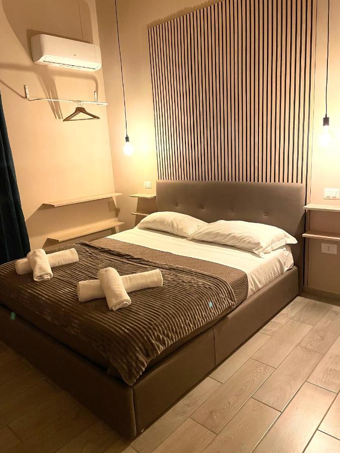 Valentine'S House Bed & Breakfast Napoli Ngoại thất bức ảnh